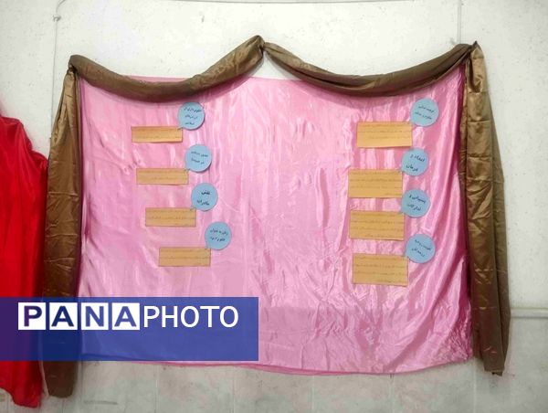 برگزاری نمایشگاه انجمن اسلامی در شهرستان سملقان