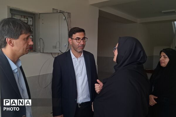 افتتاح و بازدید مدارس خیرساز در کازرون