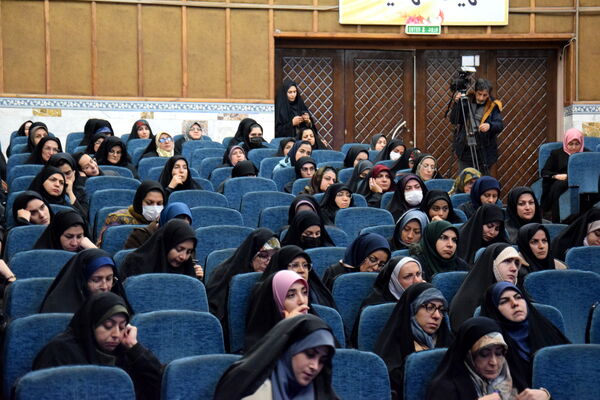  همایش معاونان پرورشی و مربیان امور تربیتی با محوریت طرح «ایرانمون» در کانون شهید فهمیده کرج 