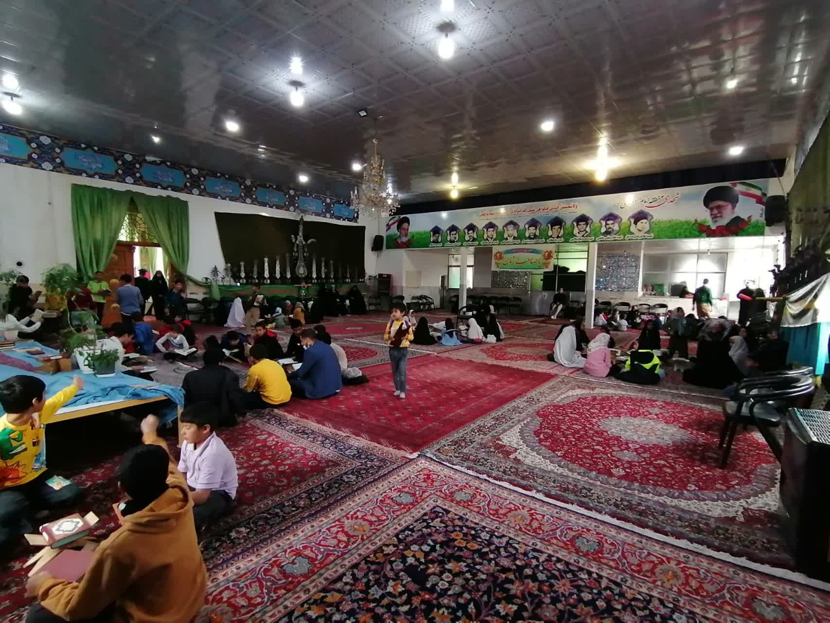 جشنِ اختتامیه کلاس‌های قرآن در امام زاده نقی الهادی (ع) شیروان
