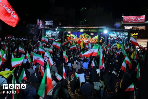 خروشان جمعیت در سراسر مناطق تهران