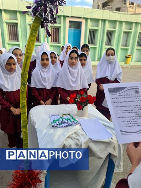 آیین افتتاحیه هفته «سفیران سلامت» در مدرسه شهید ابراهیم تنیده 