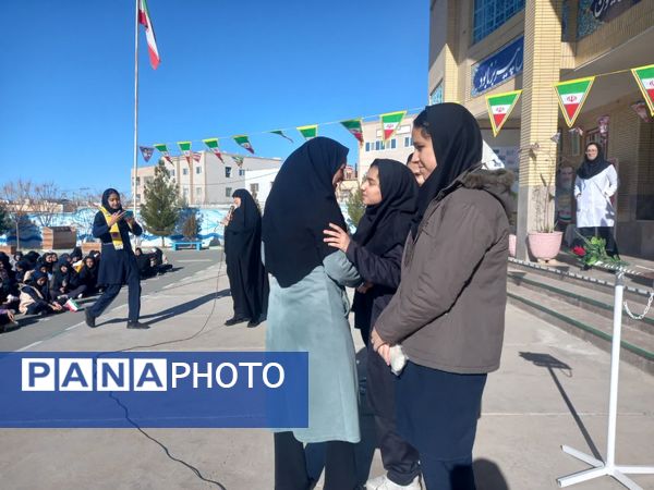 مراسم چهل وششمین سالگرد انقلاب اسلامی در دبیرستان فرهنگ مرحوم فخرایی