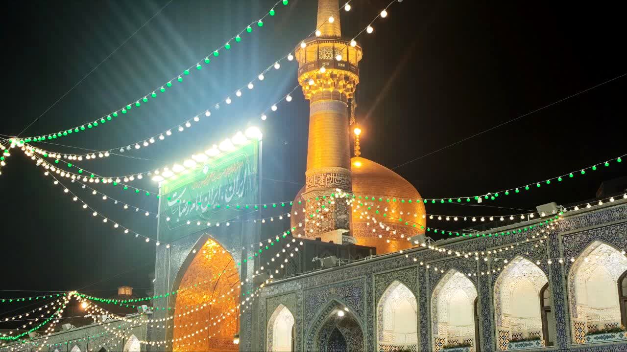 قاب های ماندگار از حرم امام رئوف در ایام دهه کرامت