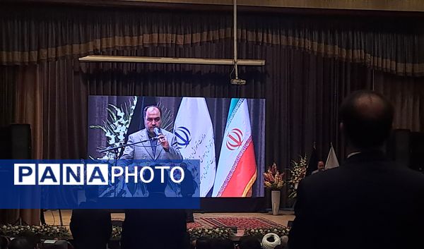 آیین نکوداشت خیر مدرسه ساز عبدالرضا وکیلی با حضور وزیر آموزش و پرورش در نیشابور 