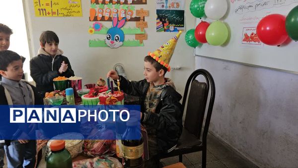 جشن یلدایی در مدرسه دکتر عسکریان یاسوج