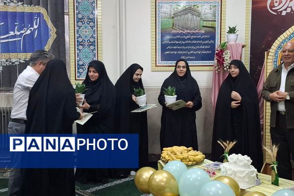 گرامیداشت ولادت بانوی دو عالم در اداره آموزش و پرورش ناحیه یک شهرری