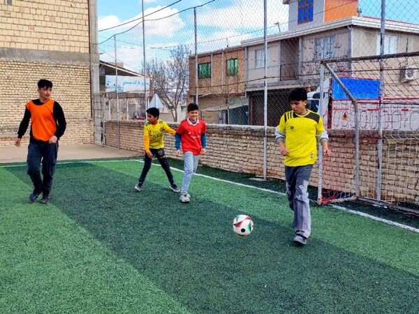افتتاح چمن مصنوعی روستای قره مصلی