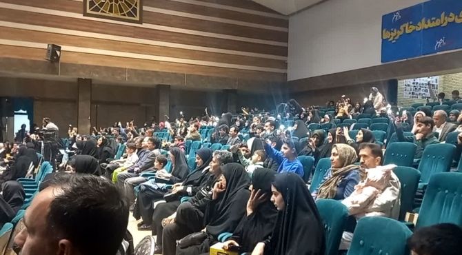 آیین تجلیل از رتبه‌آوران مسابقات قرآنی، علمی و فرهنگی‌ـ‌هنری اشکذر