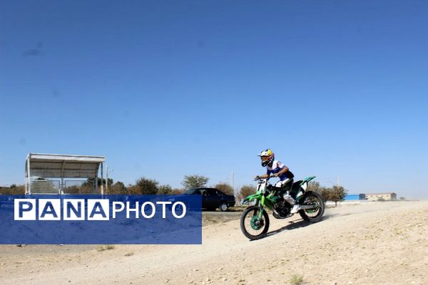 غرش موتورها در ملکان؛ نمایش قدرت و هیجان در هفته تربیت‌بدنی