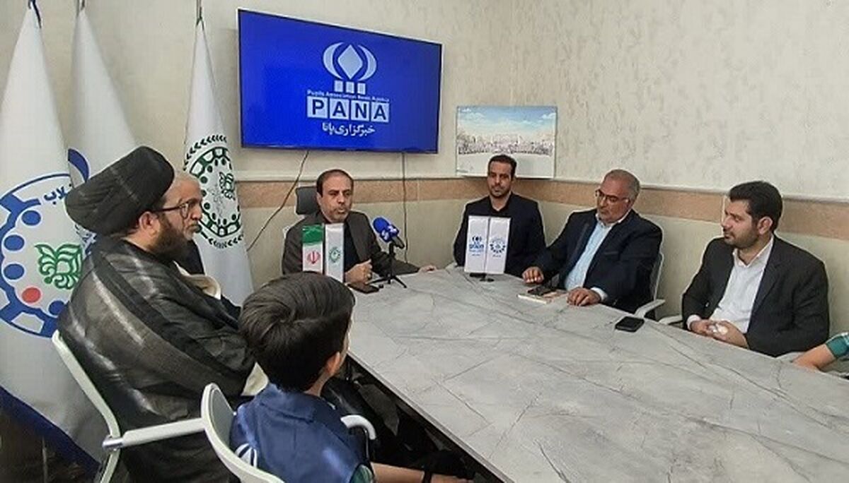 نشست صمیمی مدیرکل آموزش و پرورش استان قم با خبرنگاران پانا