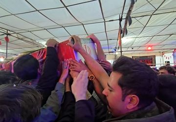 استقبال باشکوه مردم شهرستان بهاباد از شهید گمنام