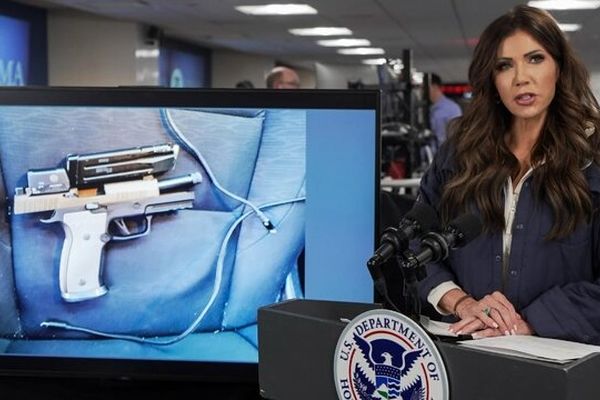 سنای آمریکا جلسه استماع برای وزیر امنیت داخلی برگزار می‌کند