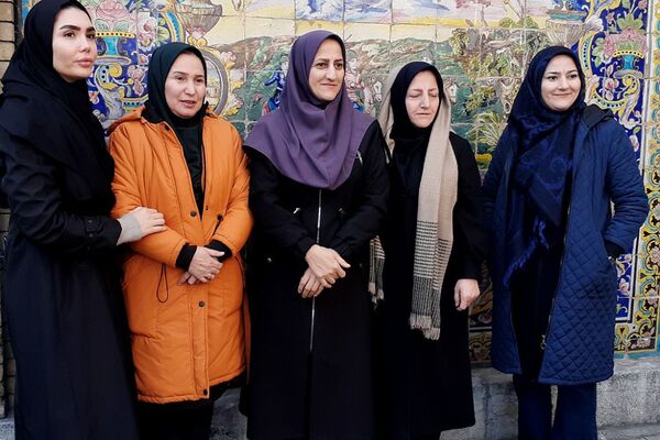 اردوی تفریحی دختران بهارستان ۲ در کاخ گلستان تهران