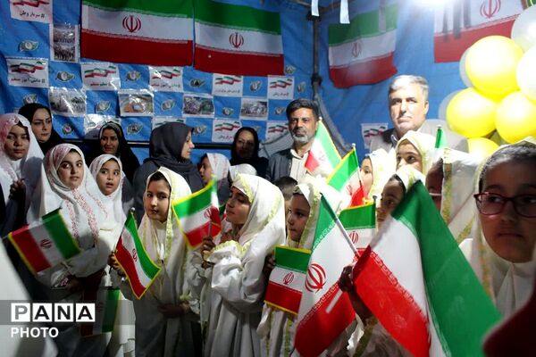 آیین عبادی نماز استغاثه و تقدیر از برگزیدگان برتر قرآنی در چهاردانگه