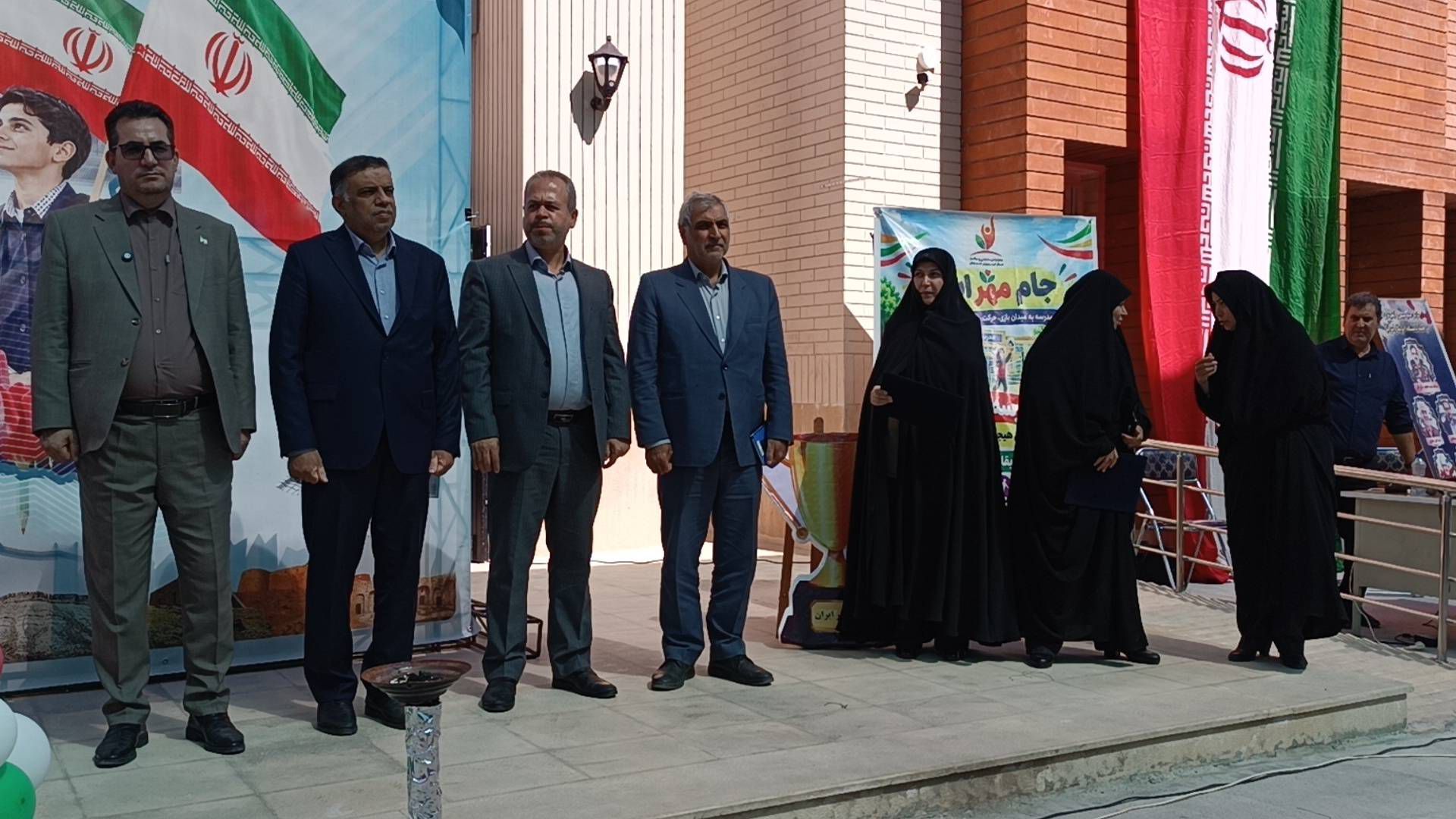 بازدید کارشناسان  آموزش و پرورش خلیل آباد از آموزشگاه زهرا عبداللهیان