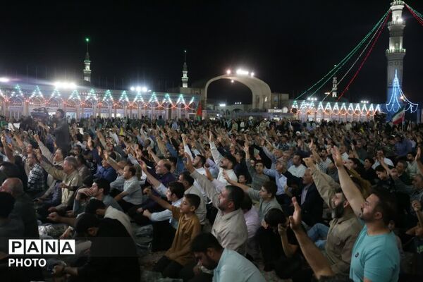 جشن «مباهله» در مسجد مقدس جمکران