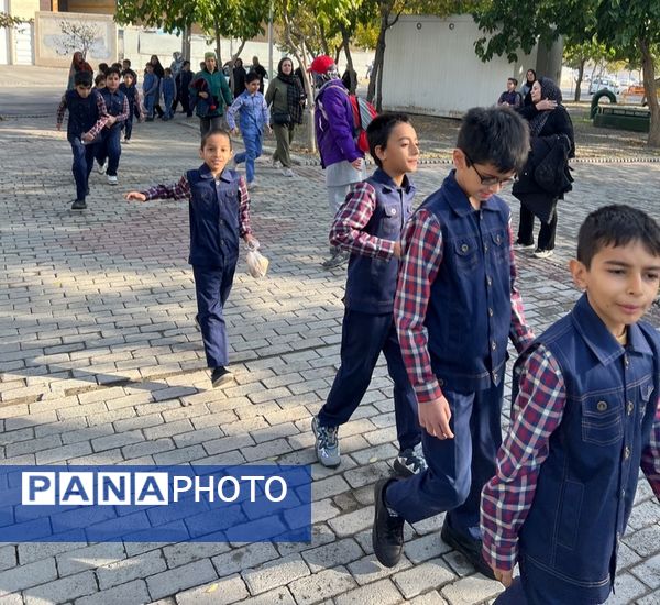 پویش بانوی سالم، مادر سالم، نسل سالم در دبستان سرافراز ناحیه۷ مشهد