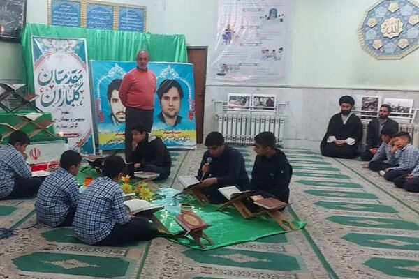 مدرسه سما  فیروزکوه میزبان افتتاحیه هفته قرآن، عترت و نماز