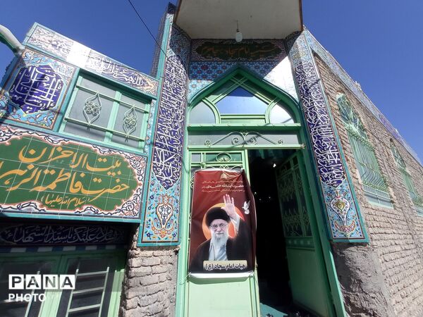 حضور پرشور و پر رنگ فرهنگیان جاجرم  در عزای رهبر شهید 