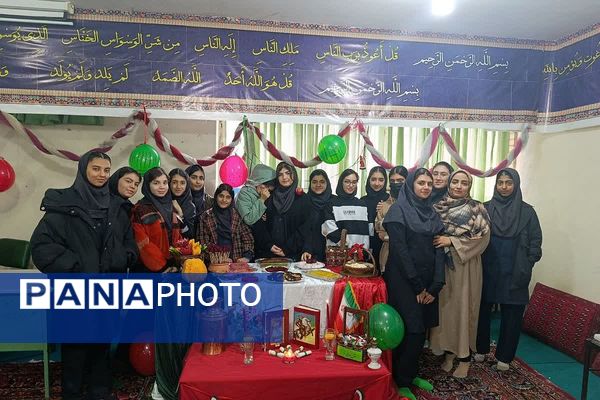 وقتی انارها لبخند زدند؛ یلدای دبیرستان ساره شورآفرین شد