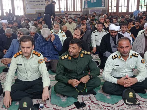 اقامه نماز جمعه در میاندورود 