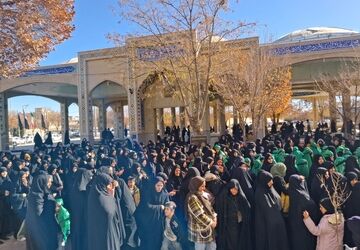 اجتماع عزاداران و عشاق فاطمه زهرا در بروجن