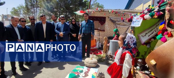 جشنواره هویت ملی کودکان در محل سالن ۱۳ آبان شیروان