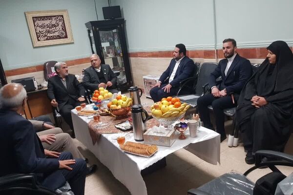 افتتاحیه آب درمانی در مدرسه استثنایی کریم اهل بیت رودهن
