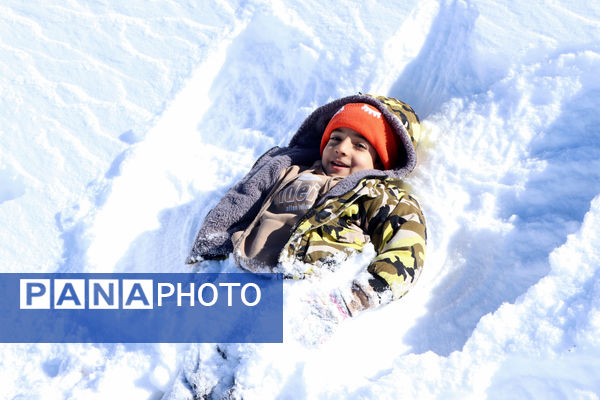 نشاط زمستانی در پیست «سخوید» یزد