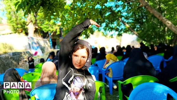 موج دهه‌نودی‌های میانکوه؛ مشت‌های کوچک اراده‌های بزرگ