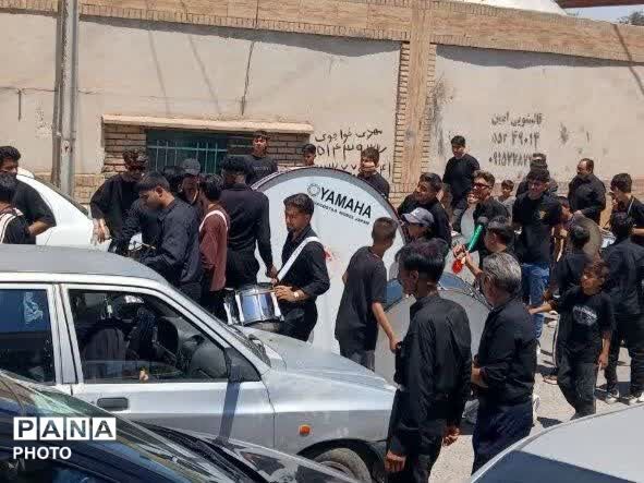 در هشتمین روز ماه محرم طنین نوای یا حسین در کوچه‌های فدافن پیچید
