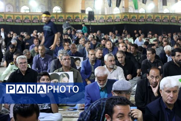 مراسم بزرگداشت شهدای اقتدار در مصلای امام خمینی(ره) یاسوج 