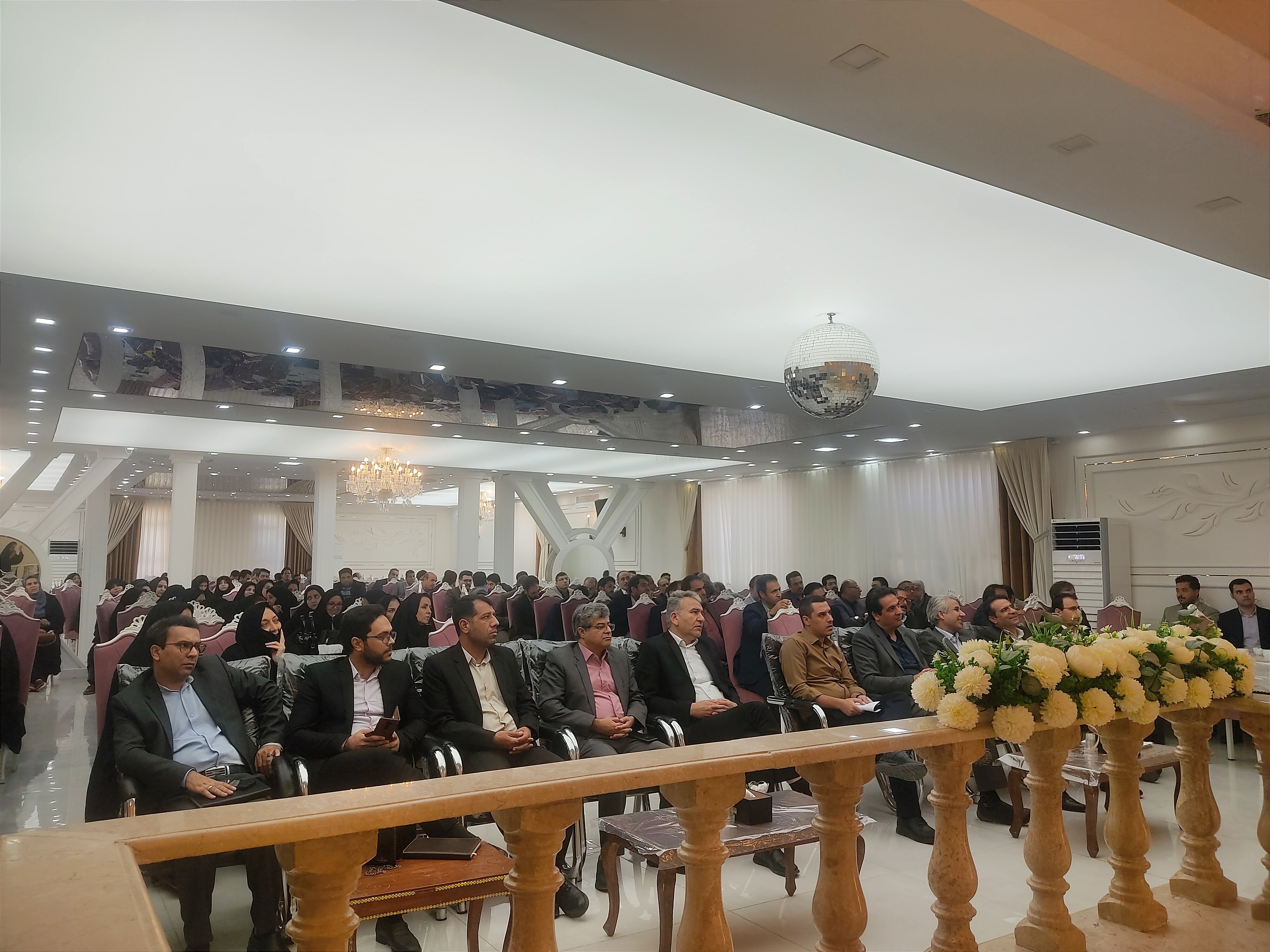  ویژه برنامه در مسیر دانایی در کاشمر
