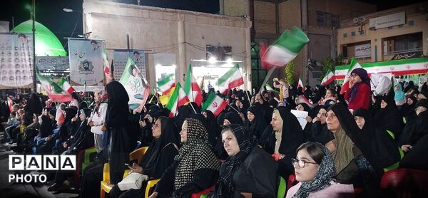اجلاسیه بزرگ شهدا در میدان امام‌زادگان شهرکرد