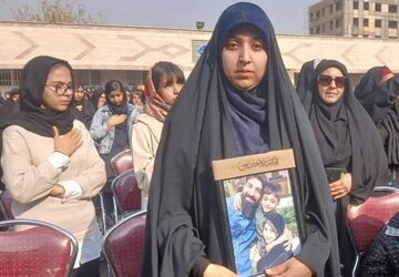 پرچم گنبد امام حسین ، مهمان مردم قیامدشت شد
