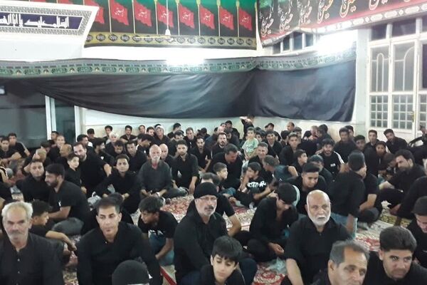 طنین نوای عاشورا در تکیه‌ها و هیئت‌های روستای فدافن