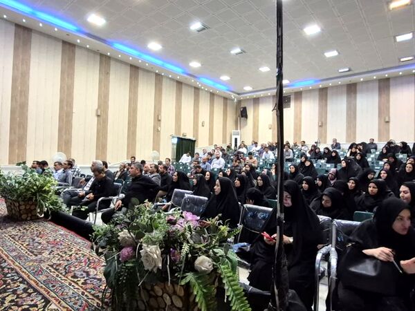 جلسه مدیران مدارس قطب شمال استان اصفهان