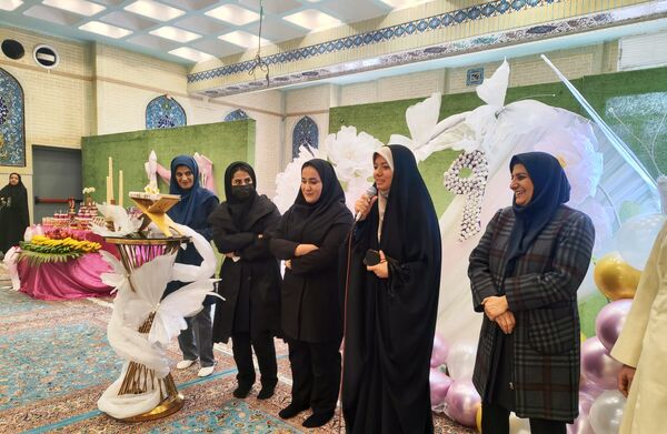 جشن تکلیف دانش‌آموزان مدرسه نصرت مظاهری ناحیه 4 کرج 