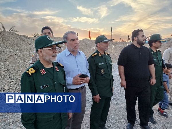 بازدید مشاور فرمانده سپاه امام رضا (ع) از دومین کنگره ملی شهید مدرس (ره) 