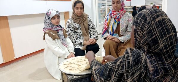 برگزاری اردوی تابستانه خانواده در کتابخانه مرکز جاسک