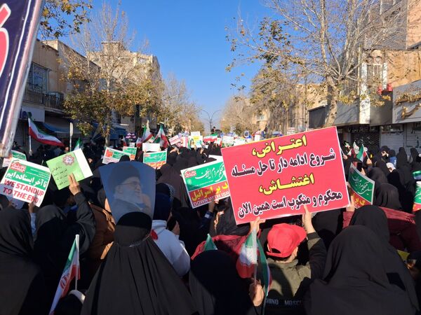 راهپیمایی میثاق با ولایت و محکوم نمودن اغتشاشات گروه های تروریستی در کاشمر