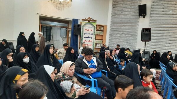 مسابقه  دکلمه خوانی سفیران عترت در استان خراسان رضوی