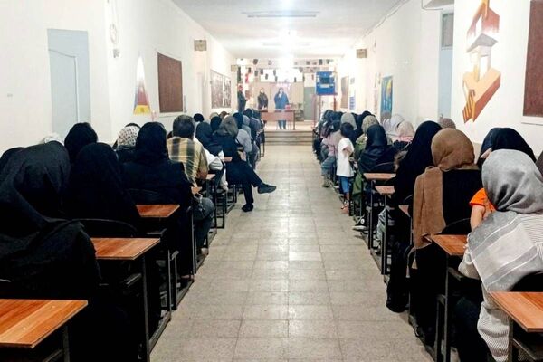 جلسه معارفه و ورود دانش آموزان پایه هفتم به دبیرستان فرزانگان شهر قدس 