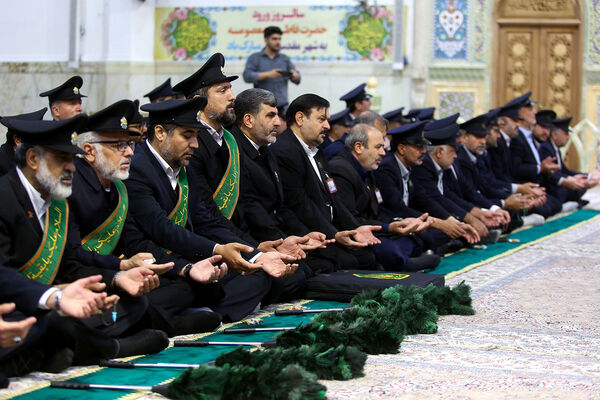 آیین خطبه خوانی خادمان حرم حضرت معصومه(س) به مناسبت روز قم