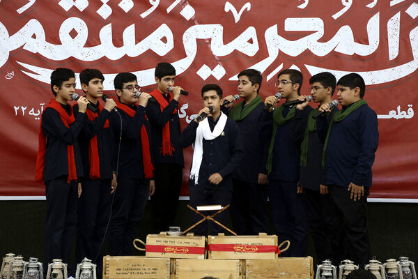 اجتماع ضد صهیونیستی نوجوانان فاطمی در حرم حضرت معصومه(س)