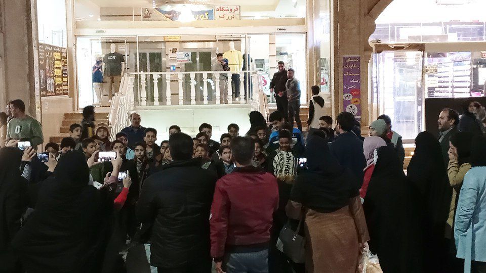سرود خیابانی به‌مناسبت دهه فجر در کاشمر