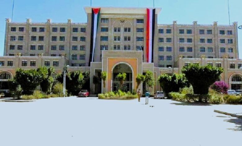 صنعا: ادامه نبرد برای رفع محاصره یمن ضروری است
