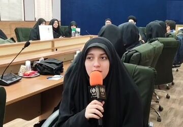 نشست مجمع دانش آموزی استان قم
