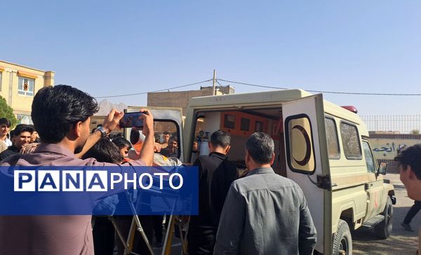 آیین نواختن زنگ پدافند غیرعامل در زاوه